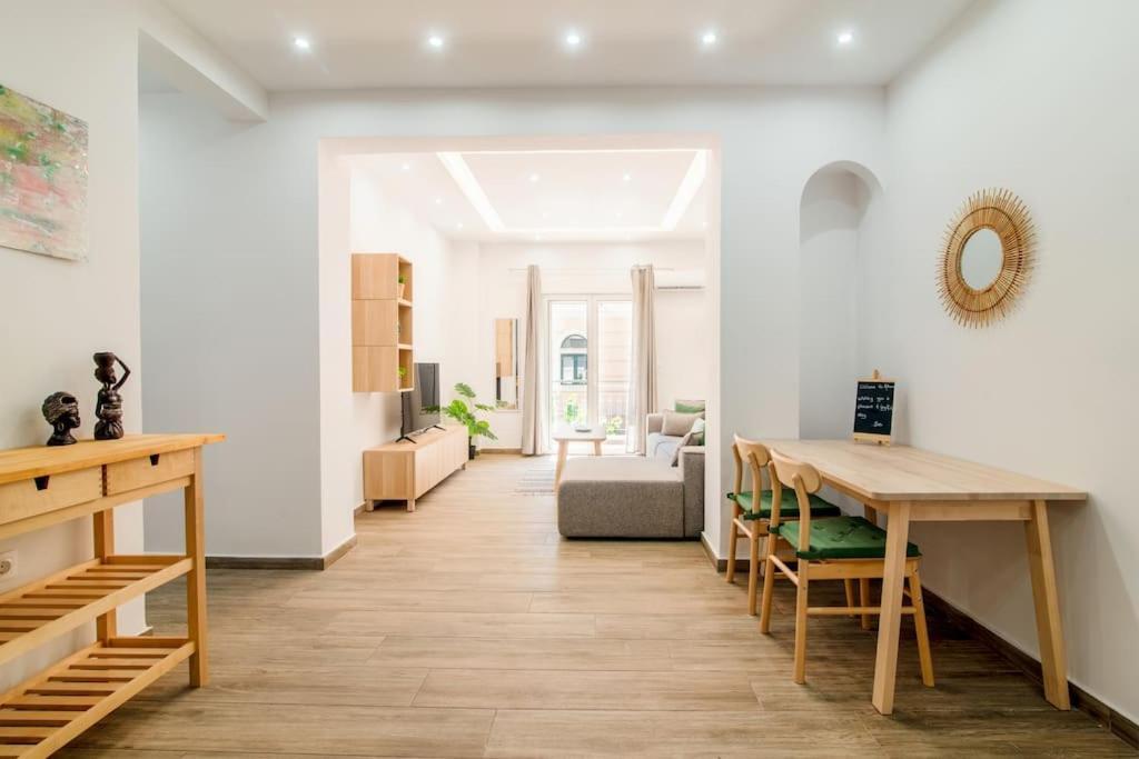 Charming With An Athenian Feel In Psyri Apartamento Atenas